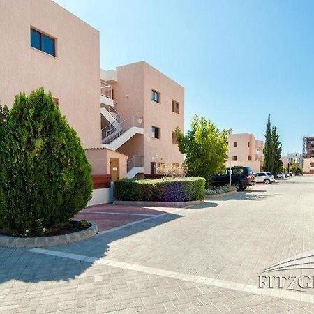 بافوس 1 Bedroom Garden Flat, Sleeps 4 المظهر الخارجي الصورة