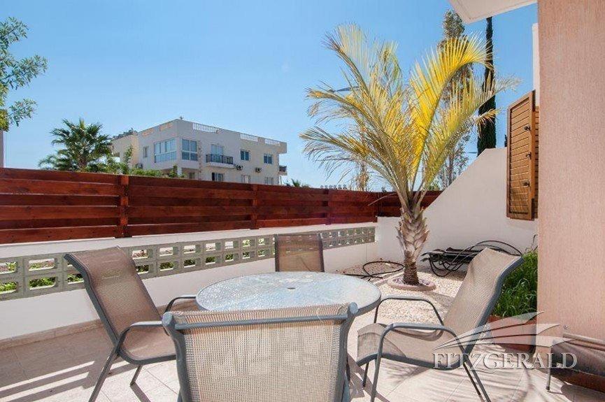 بافوس 1 Bedroom Garden Flat, Sleeps 4 المظهر الخارجي الصورة