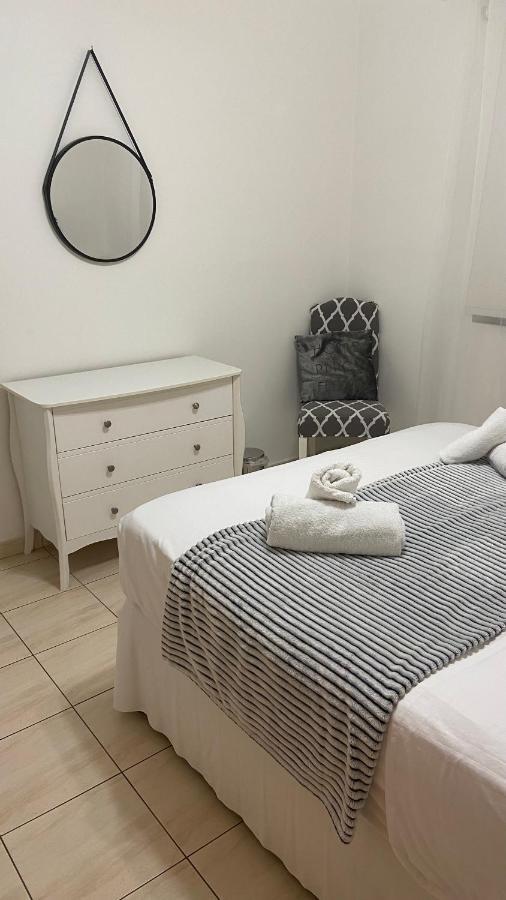 بافوس 1 Bedroom Garden Flat, Sleeps 4 المظهر الخارجي الصورة