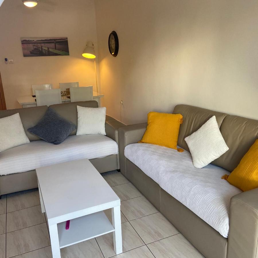 بافوس 1 Bedroom Garden Flat, Sleeps 4 المظهر الخارجي الصورة