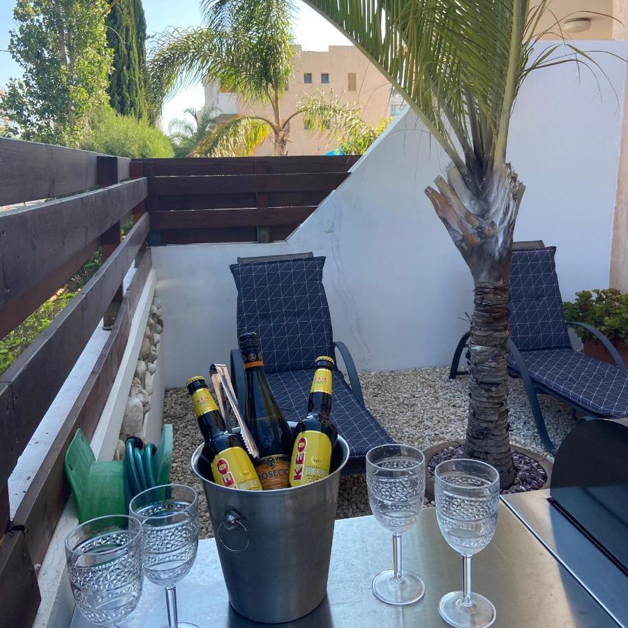 بافوس 1 Bedroom Garden Flat, Sleeps 4 المظهر الخارجي الصورة